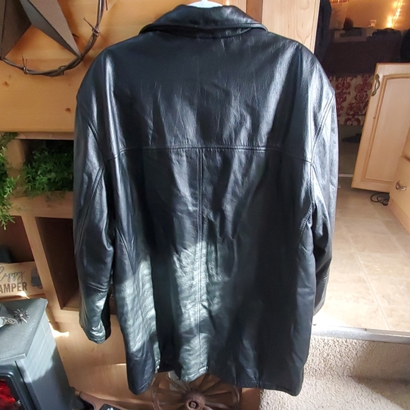 Black leather coat - Men's - Picture 2 of 7